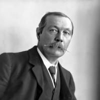 آرثر كونان دويل